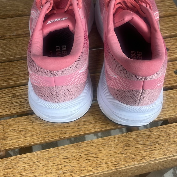 7.5 ASICS GT Express 2 Pink Running Shoes SKU # 270 - Picture 5 of 8